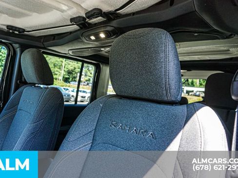 Used 2024 Jeep Wrangler Unlimited Sahara image 18