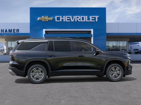 New 2026 Chevrolet Traverse LT w/ Driver Confidence Package AWD/4WD image 31