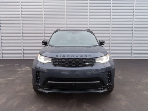 New 2024 Land Rover Discovery Dynamic SE image 10