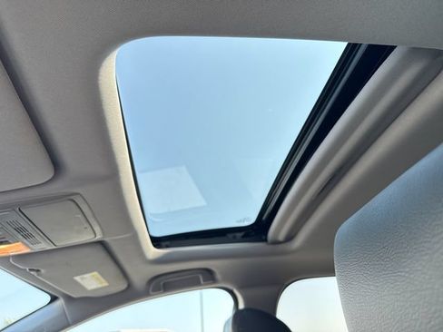 Used 2021 Honda CR-V EX image 29