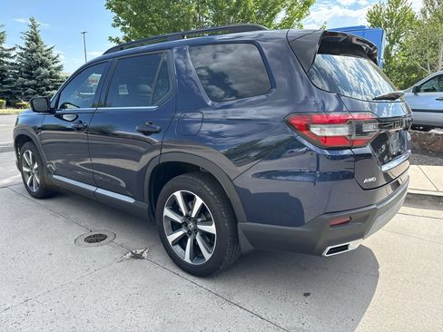Certified 2025 Honda Pilot Elite image 7