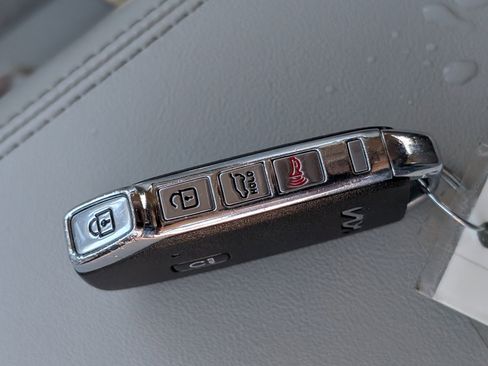 Used 2022 Kia Sorento SX image 33