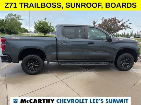 Used 2019 Chevrolet Silverado 1500 LT Trail Boss AWD/4WD image 18