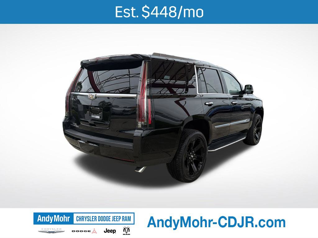 Used 2017 Cadillac Escalade Luxury AWD/4WD image 5
