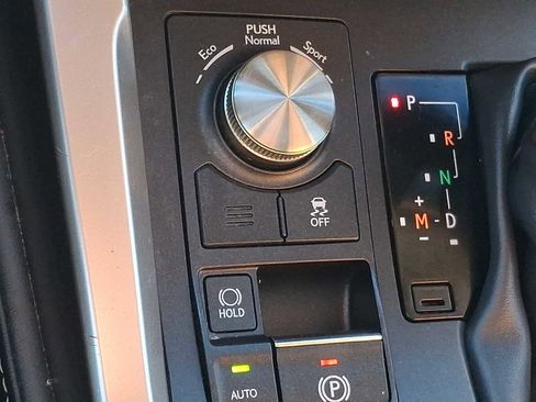 Used 2019 Lexus NX 300 image 19