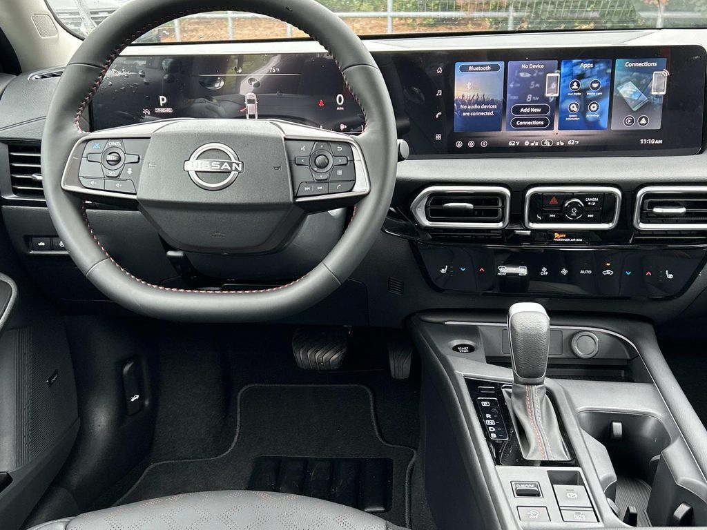 New 2026 Nissan Sentra SR w/ SR Premium Package FWD image 22
