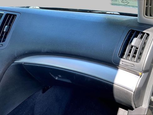 Used 2011 INFINITI G25 Journey w/ Moonroof Pkg RWD image 17