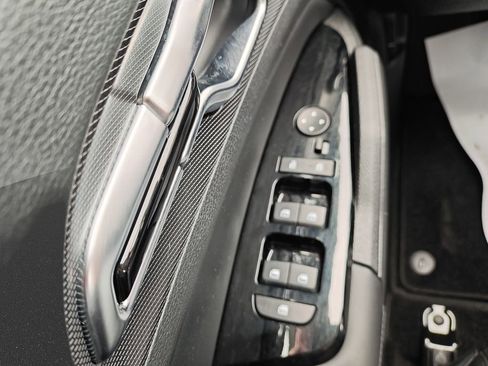 Used 2025 Kia Sportage SX Prestige image 18
