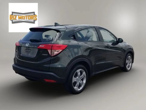 Used 2017 Honda HR-V LX image 5