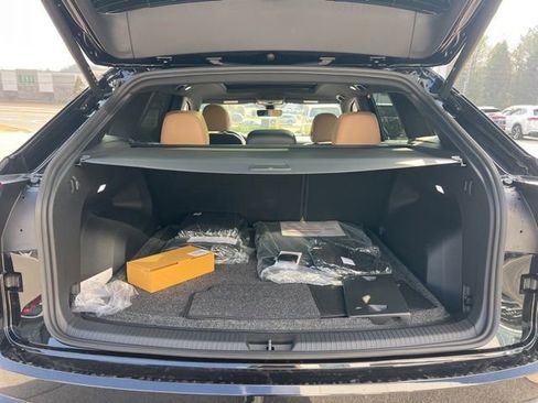 New 2026 Volkswagen Atlas Cross Sport SEL R-Line image 34