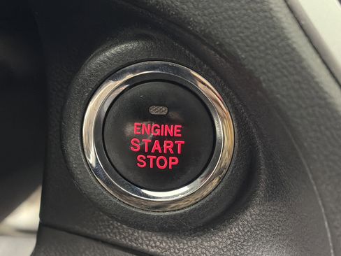 Used 2019 Subaru Crosstrek 2.0i Limited w/ Moonroof Package image 25