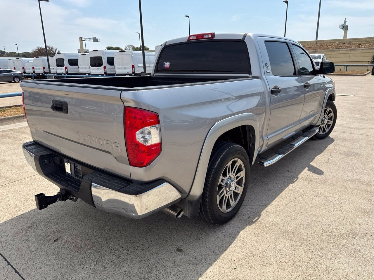 Used 2016 Toyota Tundra SR5 w/ SR5 Upgrade Package RWD image 10