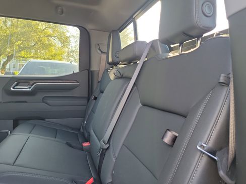 New 2026 GMC Sierra 1500 SLT w/ SLT Premium Package AWD/4WD image 8