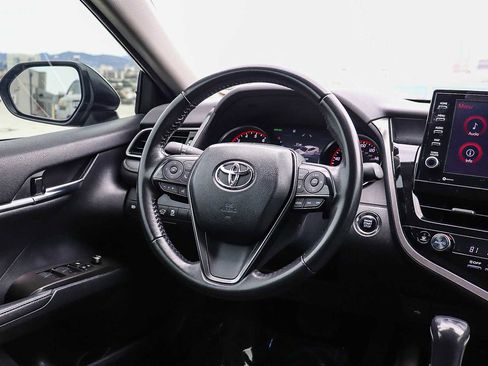 Used 2023 Toyota Camry XSE image 21