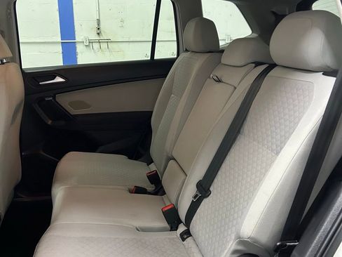 Used 2021 Volkswagen Tiguan S FWD image 11
