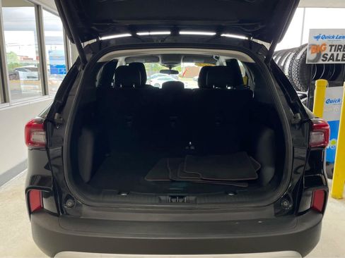 Used 2023 Ford Escape Active AWD/4WD image 32