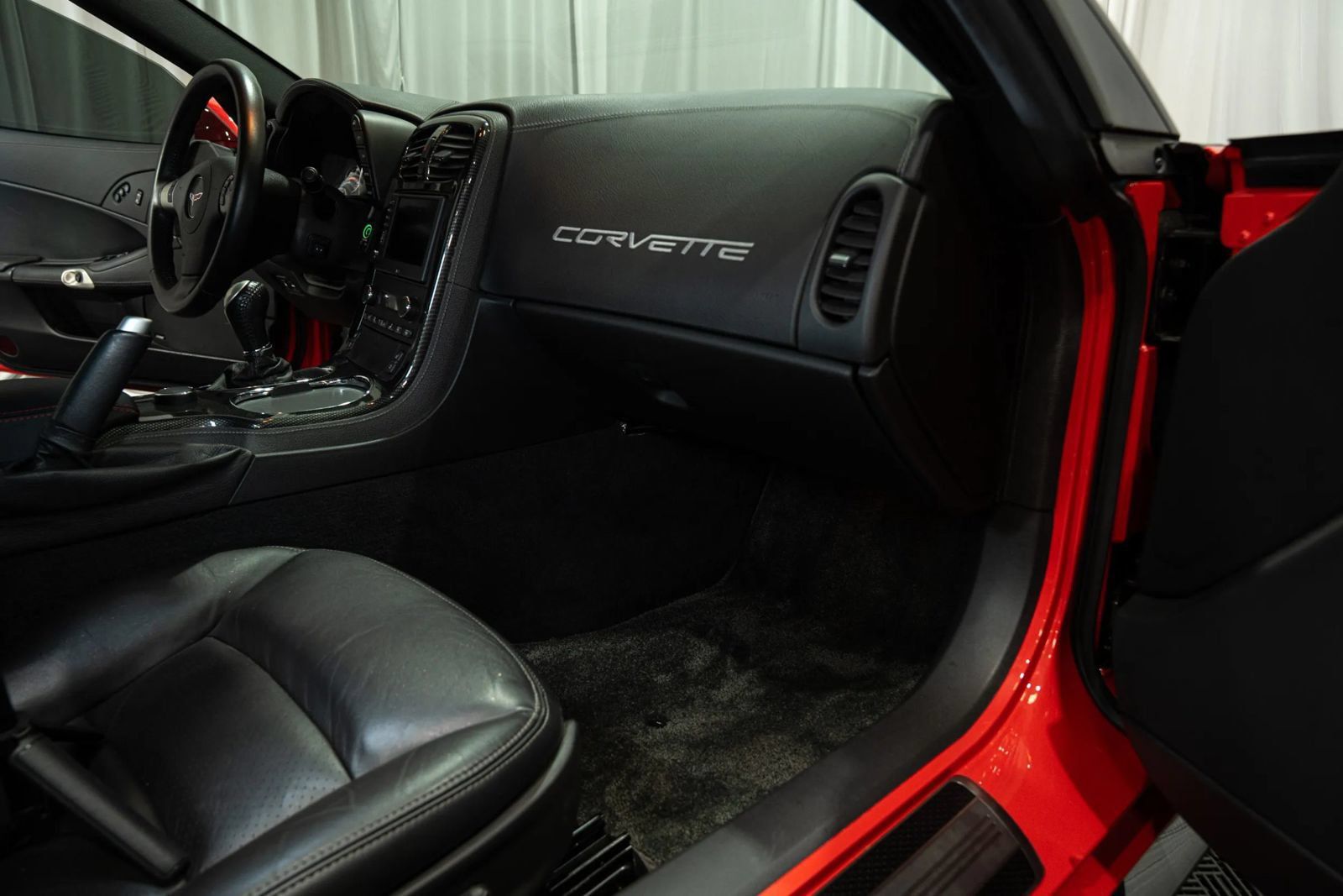 Used 2010 Chevrolet Corvette ZR1 w/ Preferred Equipment Group RWD image 21