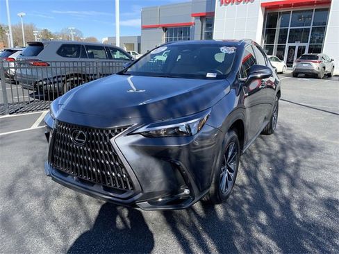 Used 2025 Lexus NX 250 FWD w/ Premium Package image 4