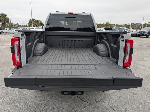 New 2026 Ford F250 Platinum w/ FX4 Off-Road Package image 13