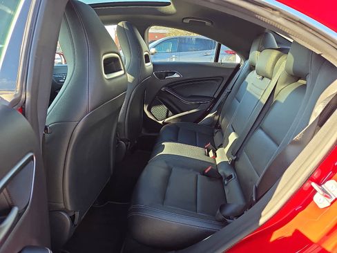 Used 2019 Mercedes-Benz CLA 250 CLA 250 image 12