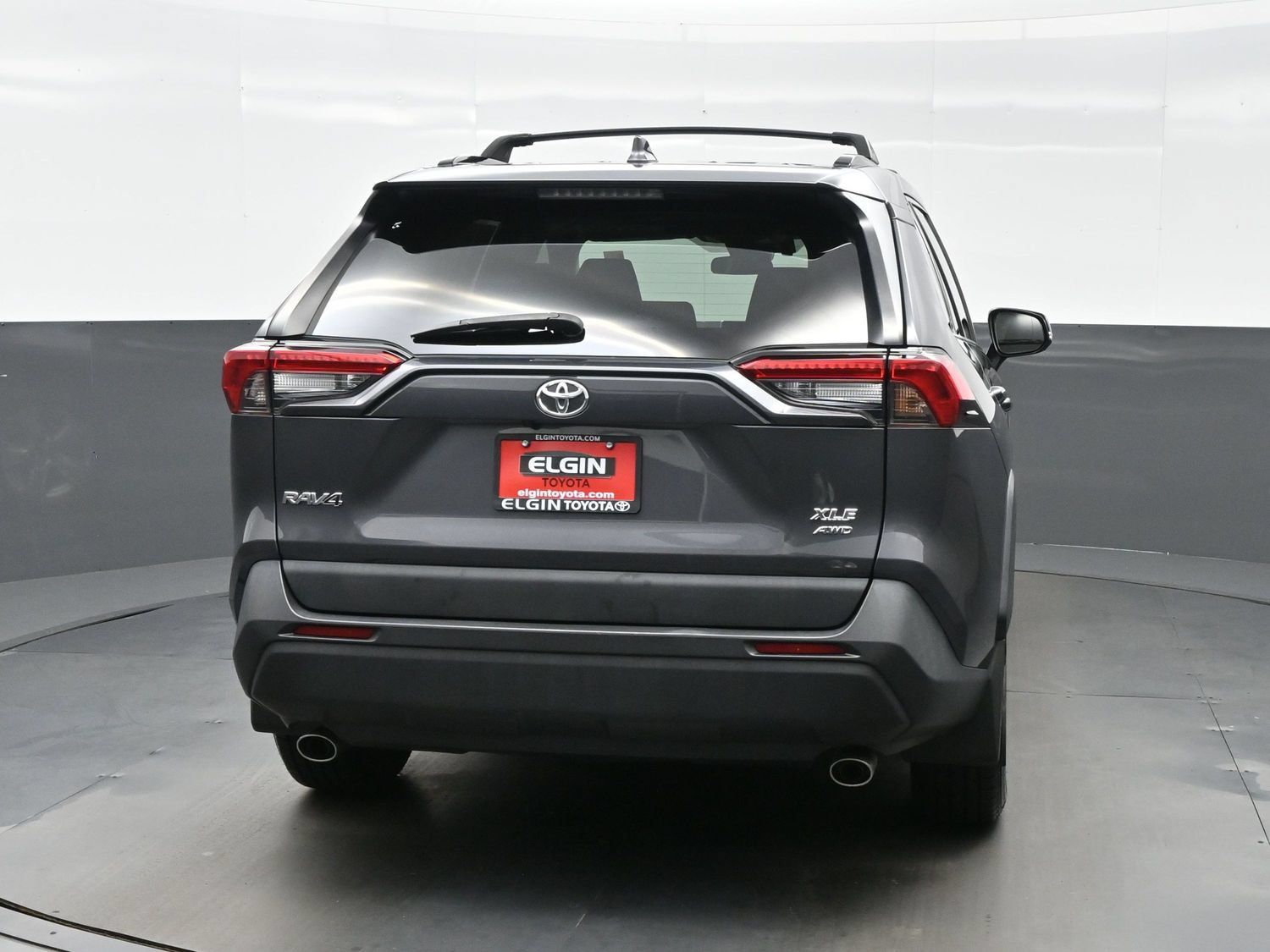 Used 2023 Toyota RAV4 XLE w/ Convenience Package AWD/4WD image 5