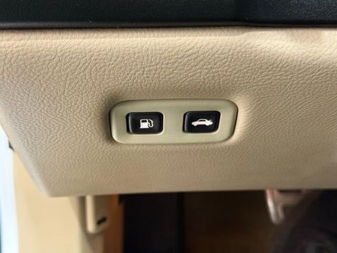 Used 2006 Chevrolet Corvette Base w/ Preferred Equipment Group image 25