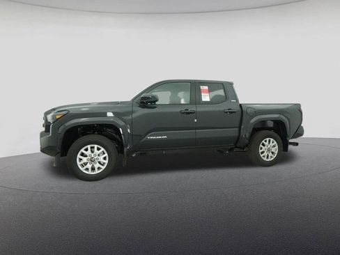 New 2026 Toyota Tacoma SR5 image 18