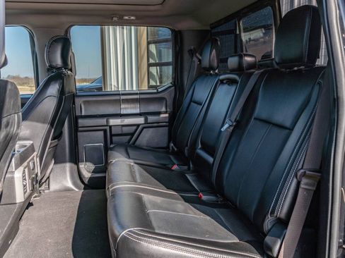 Used 2021 Ford F350 Lariat image 7