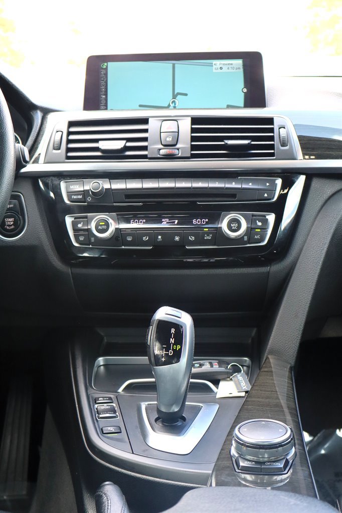 Used 2016 BMW 340i Sedan RWD image 15