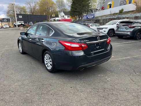 Used 2017 Nissan Altima 2.5 S w/ Power Driver Seat Package image 15