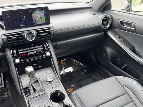 Used 2023 Lexus IS 350 F Sport RWD image 28