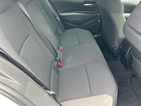 Used 2021 Toyota Corolla LE image 26