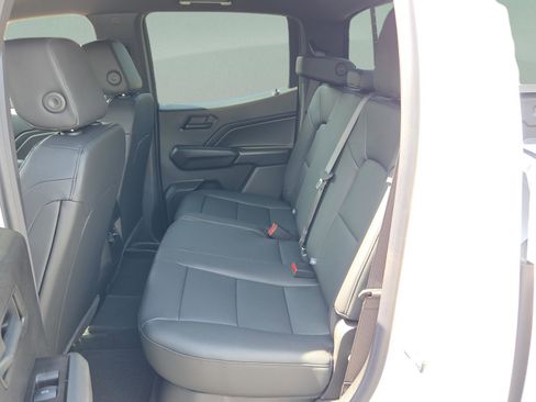 New 2026 Chevrolet Colorado Trail Boss AWD/4WD image 10