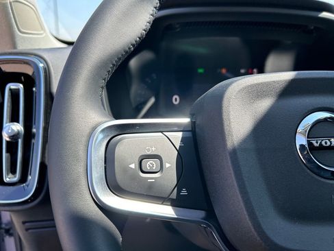 New 2026 Volvo XC40 B5 Core w/ Climate Package AWD/4WD image 13