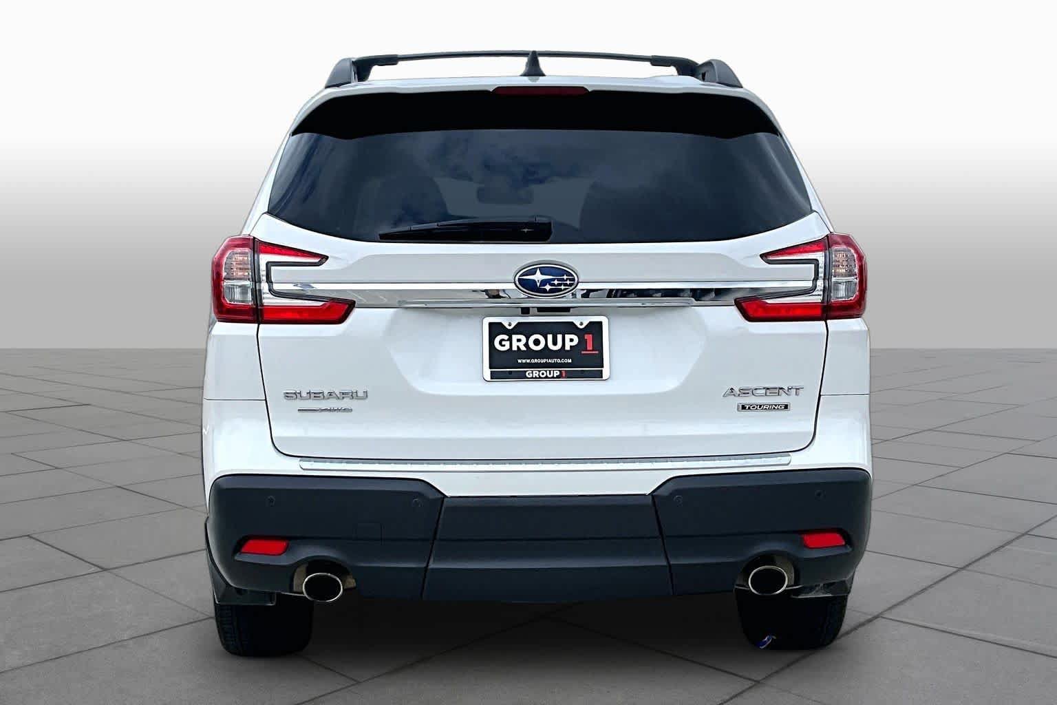 Used 2025 Subaru Ascent Touring w/ Popular Package #1 AWD/4WD image 5