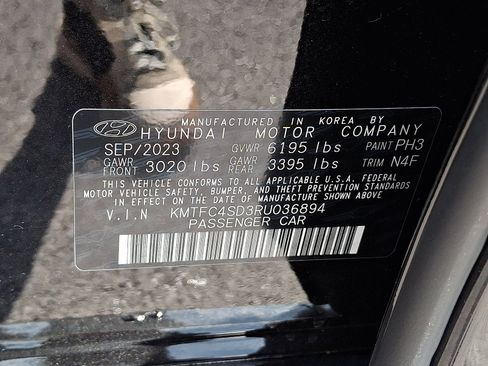 Used 2024 Genesis G90 3.5T AWD/4WD image 28