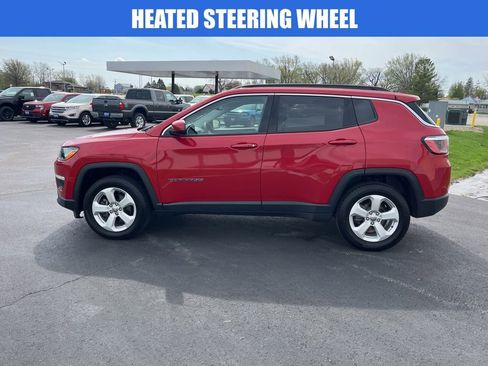 Used 2018 Jeep Compass Latitude w/ Popular Equipment Group AWD/4WD image 7