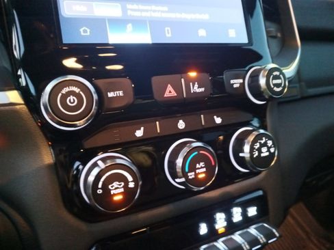 Certified 2025 RAM 1500 Big Horn image 16