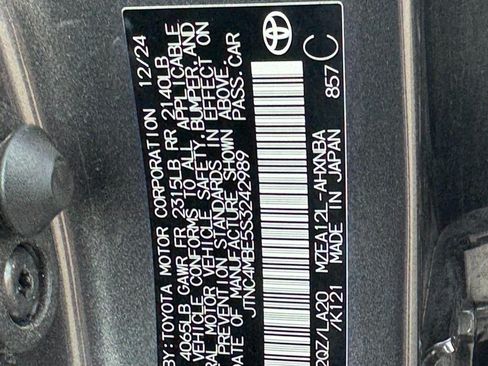 Certified 2025 Toyota Corolla XSE FWD image 25