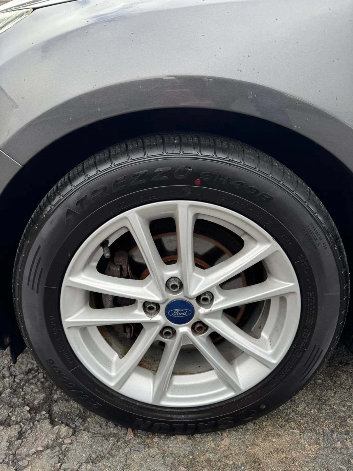 Used 2015 Ford Focus SE w/ SE Cold Weather Package FWD image 12