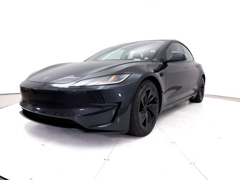 Used 2024 Tesla Model 3 Performance AWD/4WD image 8