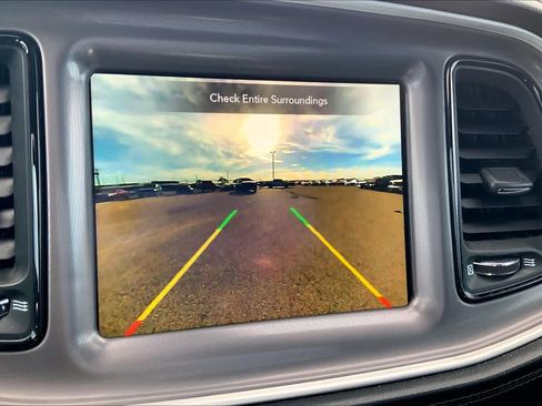 Used 2022 Dodge Challenger R/T w/ Plus Package image 25