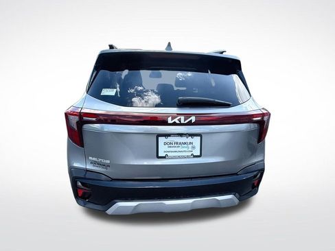 Used 2024 Kia Seltos S FWD image 9