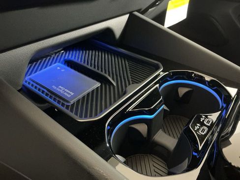 New 2026 BMW M5 Touring image 13