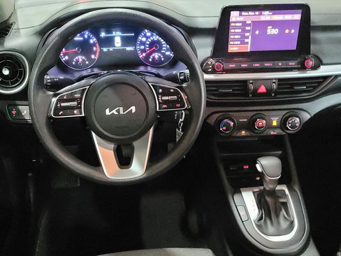 Used 2023 Kia Forte LXS w/ LXS Technology Package image 22