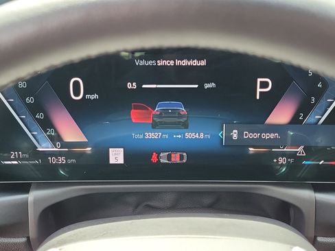 Used 2023 BMW 230i Coupe w/ Premium Package RWD image 26
