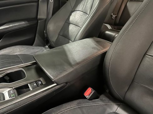 Used 2020 Honda Accord Touring image 27