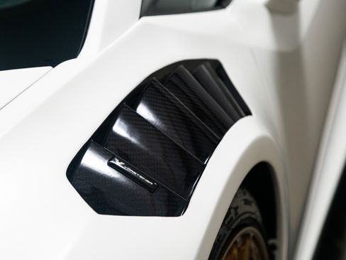 Used 2015 Lamborghini Huracan LP 610-4 image 39