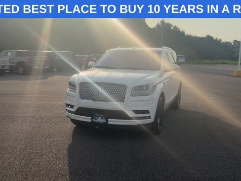 Used 2020 Lincoln Navigator Reserve w/ Equipment Group 208A Reserve AWD/4WD image 4