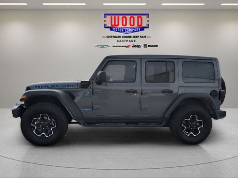 Used 2022 Jeep Wrangler Unlimited Rubicon 4xe w/ Cold Weather Group AWD/4WD image 6
